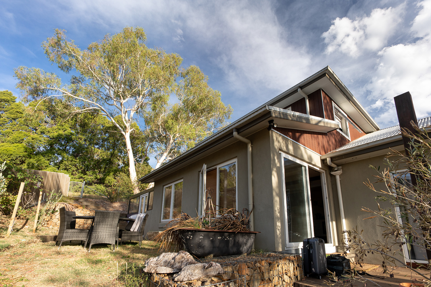 Off-Grid Strawbale Sanctuary